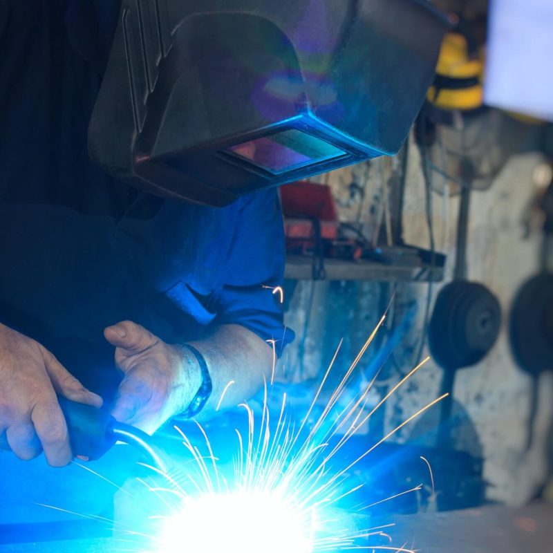 welder-2.jpg welder-2.jpg